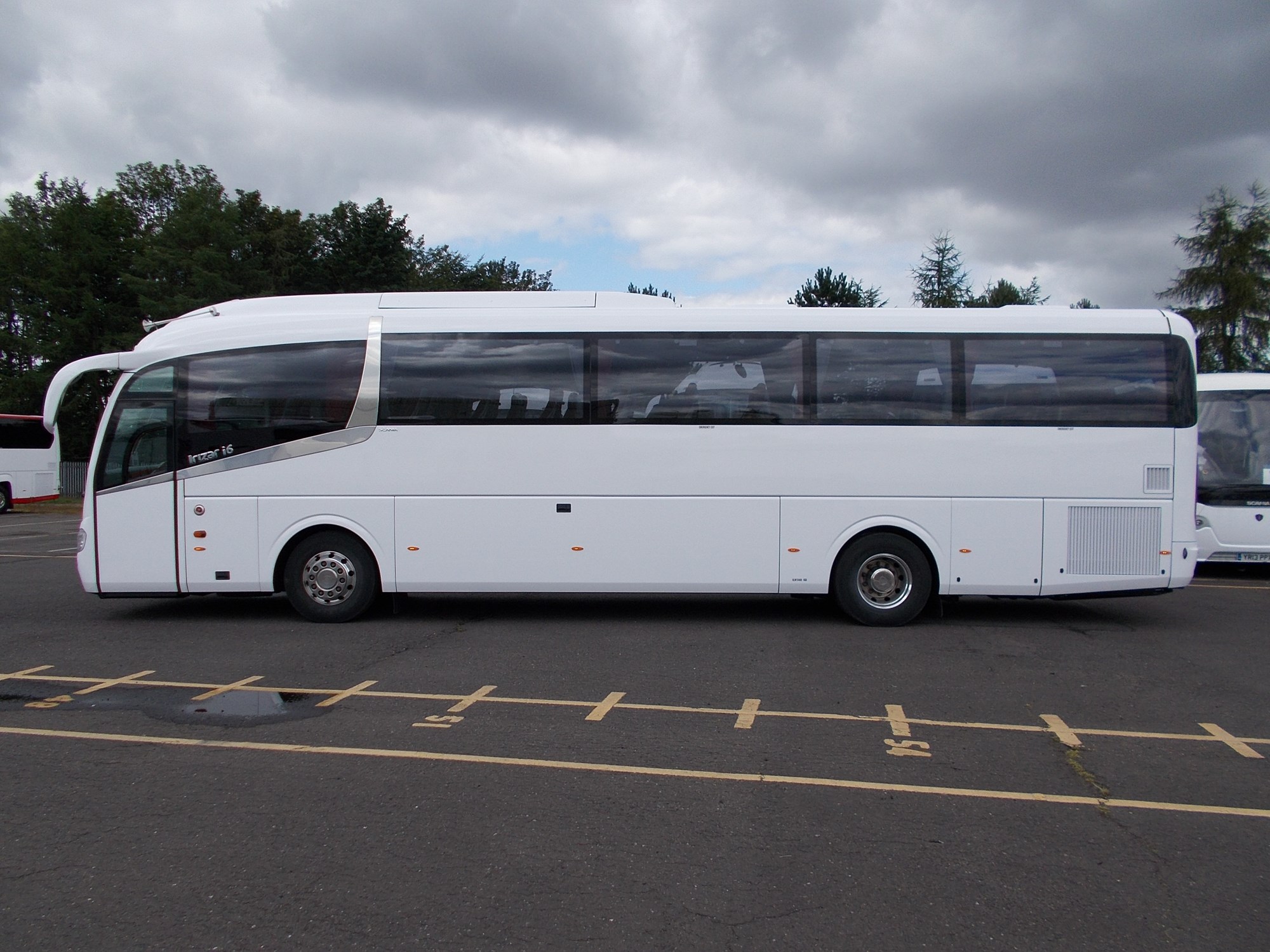 Front - Bus & Coach Buyer Classifieds