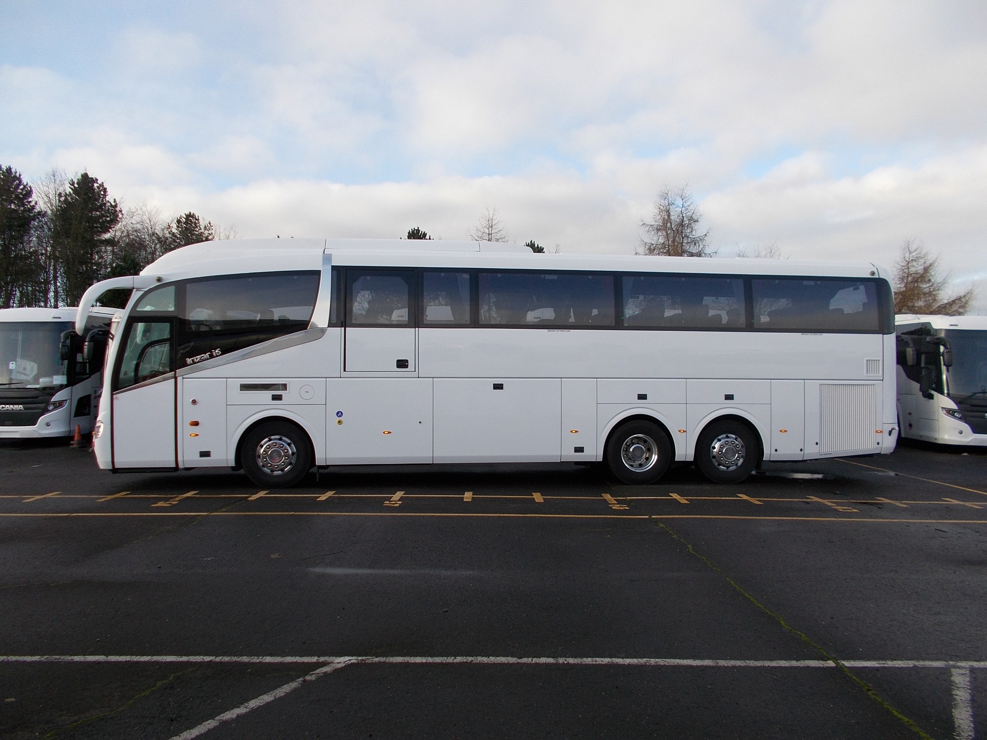 Front - Bus & Coach Buyer Classifieds