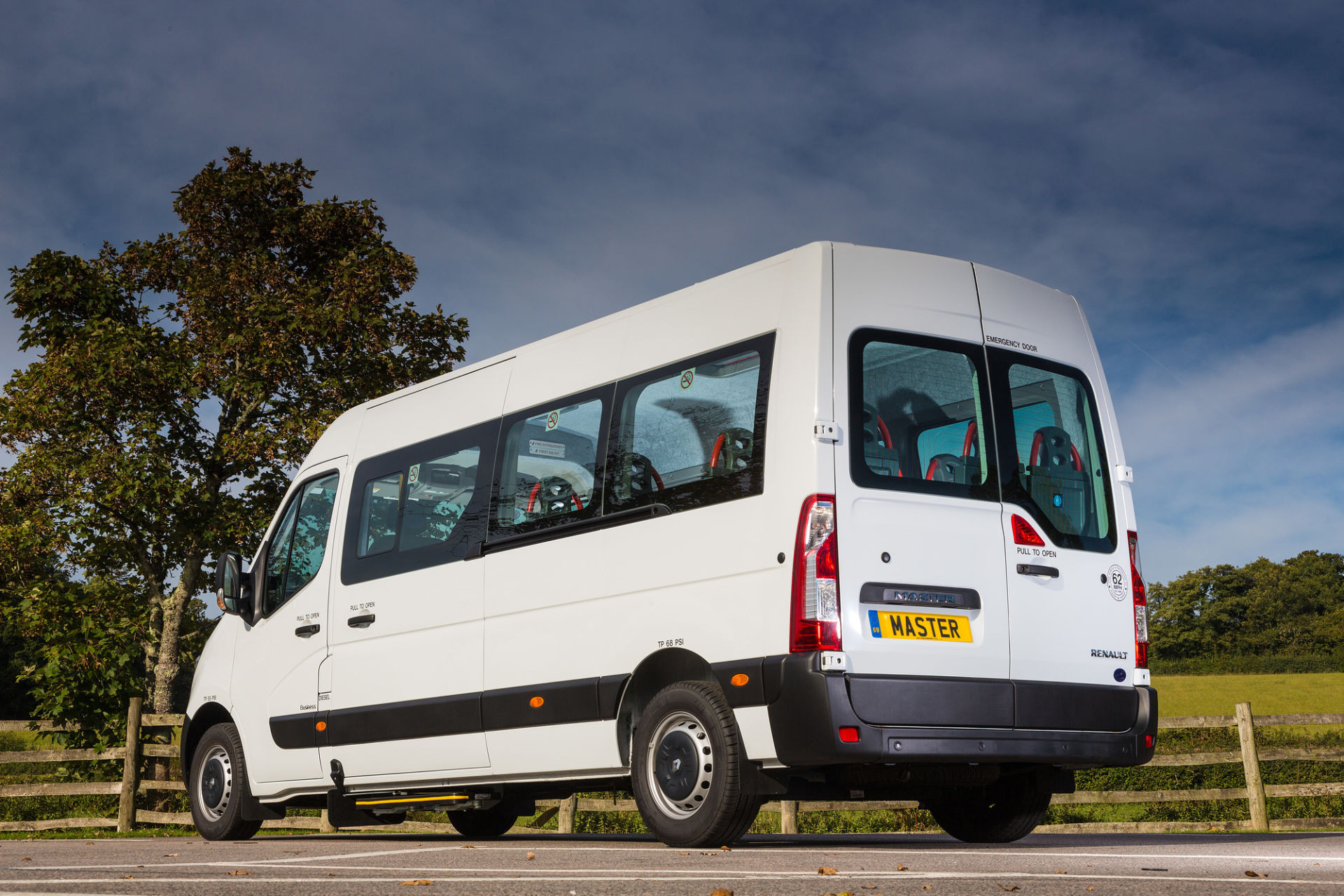 Used 2018 Renault Master 14 Seater Accessible Minibus for Sale for Sale