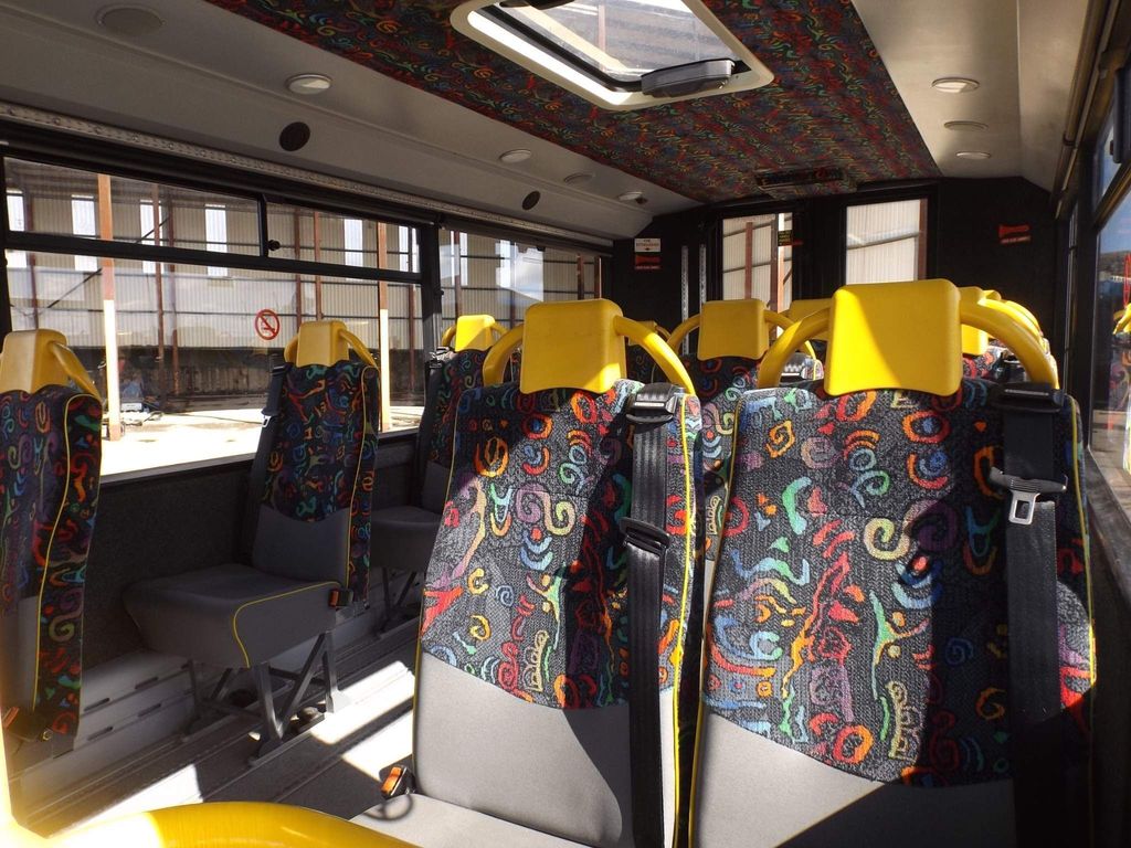 Iveco Daily Iris 3.0 LWB 17 Seat Accessible Minibus - Image 3