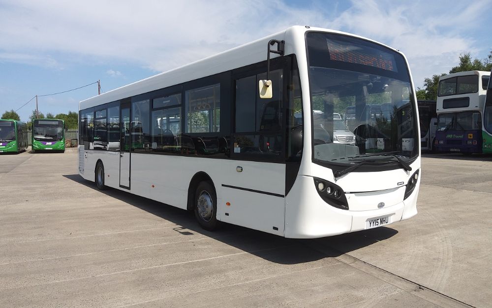 2015 (15) ADL Enviro 200 - Image 1