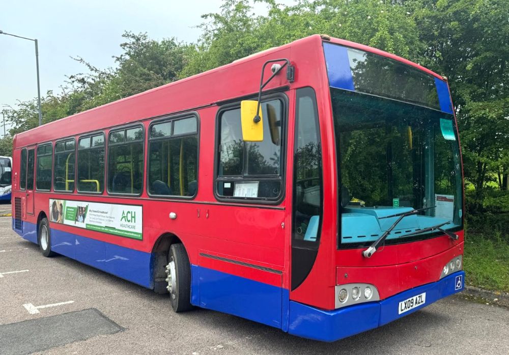 2009 (09) ADL E200 Optare Esteem 10.4m - Image 3