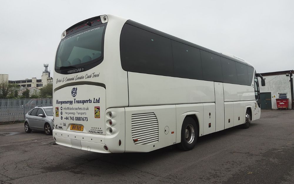 2017 (67) Neoplan P21 Tourliner - Image 2