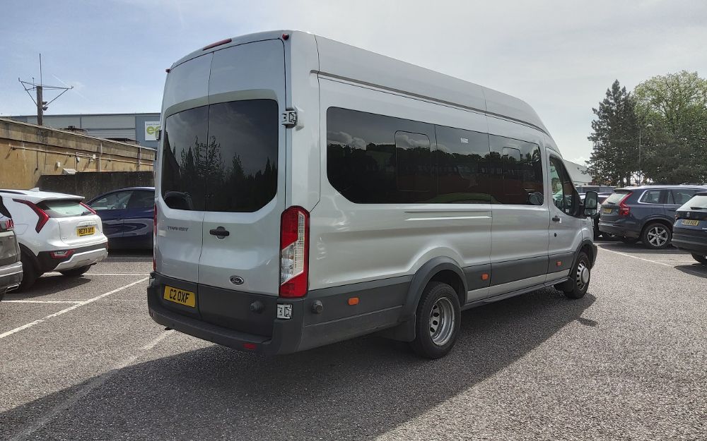 2018 (18) Ford Transit 460 Trend - Image 2