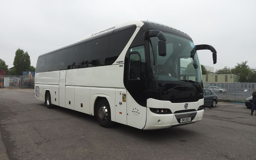 2017 (67) Neoplan P21 Tourliner - Image 1