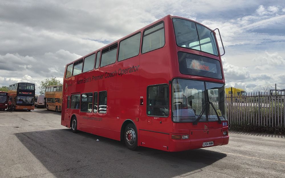 2004 (04) Volvo B7TL Plaxton President - Image 1