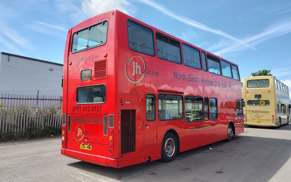 2004 (04) Volvo B7TL Plaxton President - Image 2