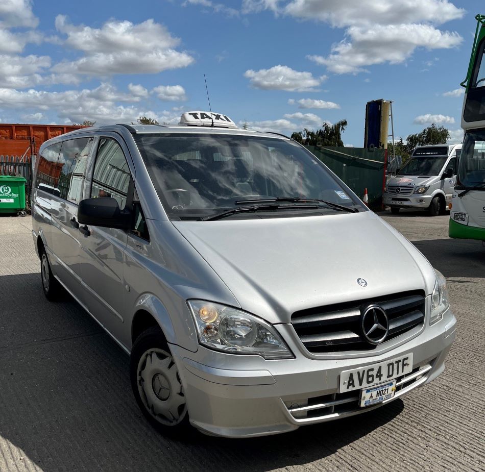 2014 (14) Mercedes Vito 113 CDI Traveliner - Image 4