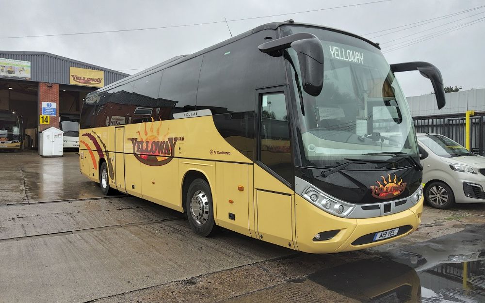 2019 (69) VDL SB4000 Beulas Cygnus - Image 1