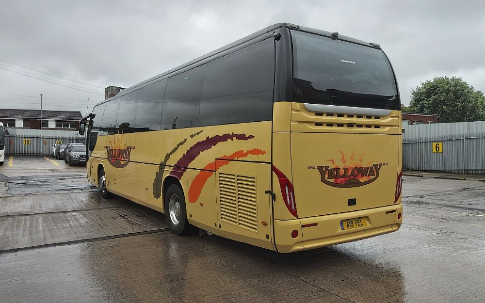 2019 (69) VDL SB4000 Beulas Cygnus - Image 3