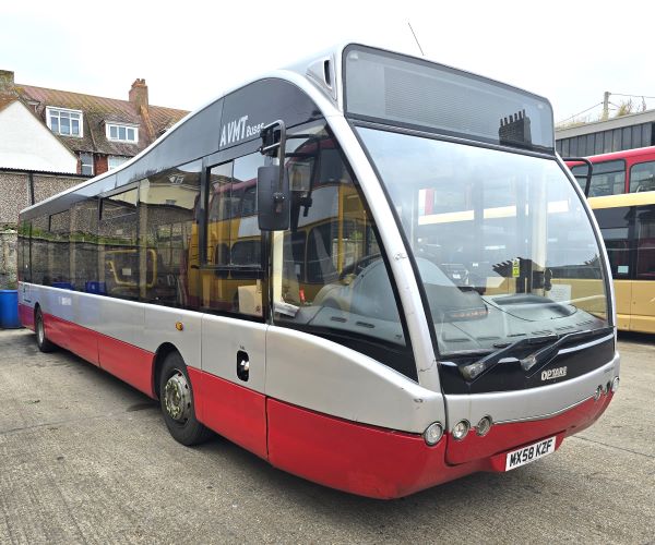 2009 (58) Optare Versa. Seat belts fitted. - Image 3