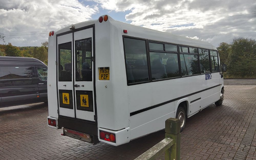 2008 (57) Mercedes Benz Vario 0.813d Plaxton Beaver 3 - Image 2