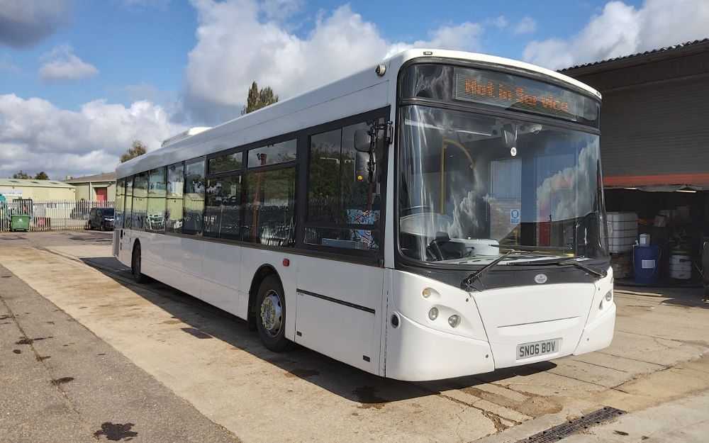 2006 (06) ADL Enviro 300 - Image 1