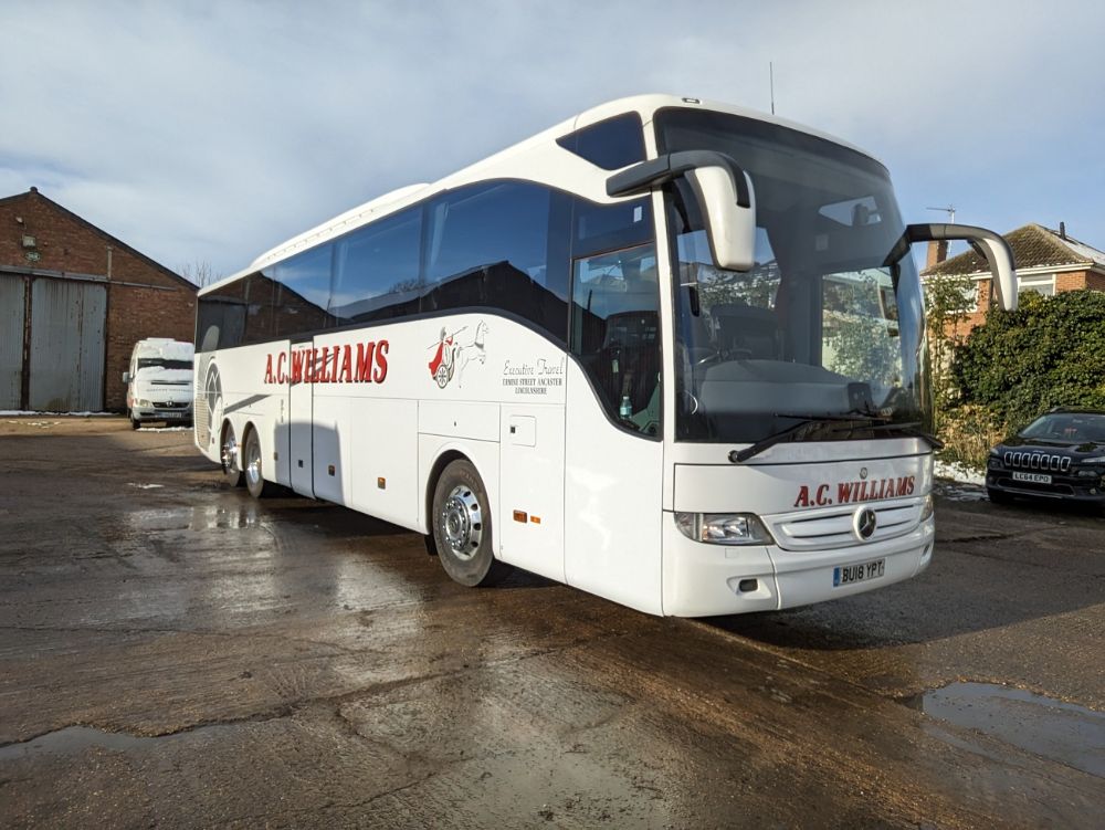 2018 (18) Mercedes Benz Tourismo M - Image 1