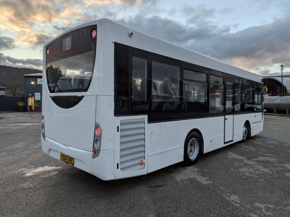 2014 (64) ADL Enviro 200 - Image 2