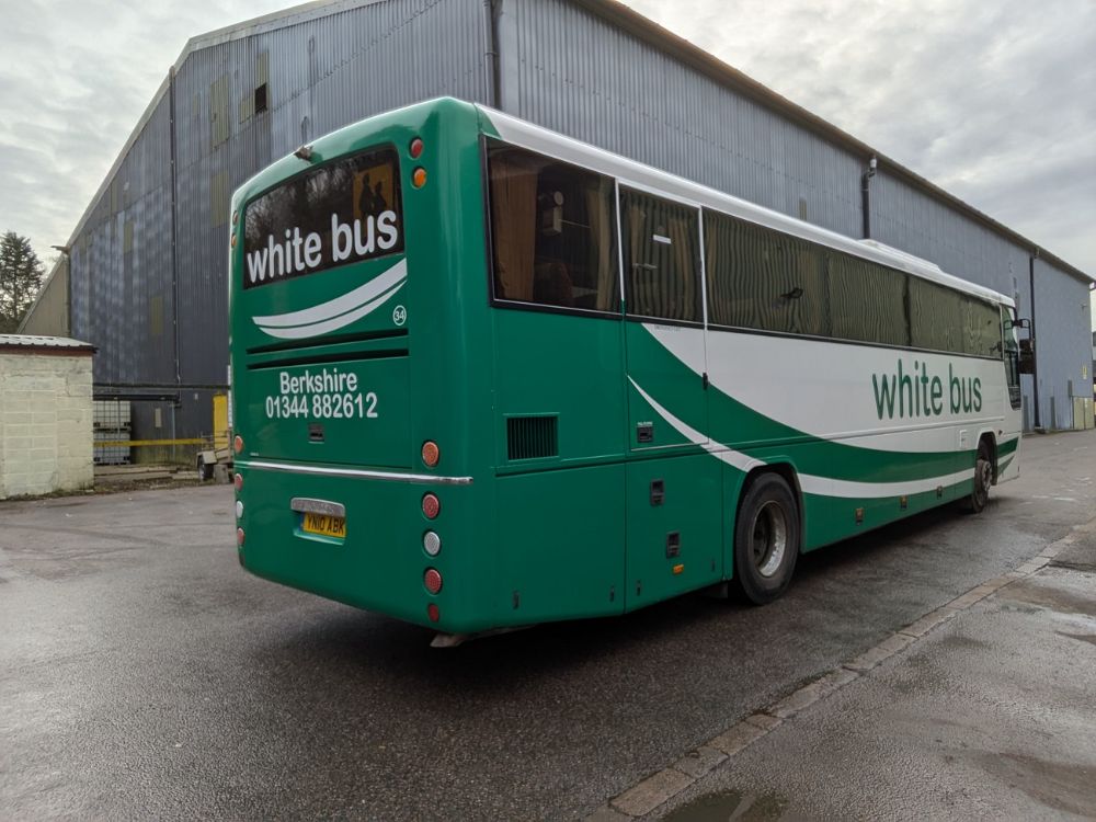 2010 (10) Volvo B7R Plaxton Profile - Image 2