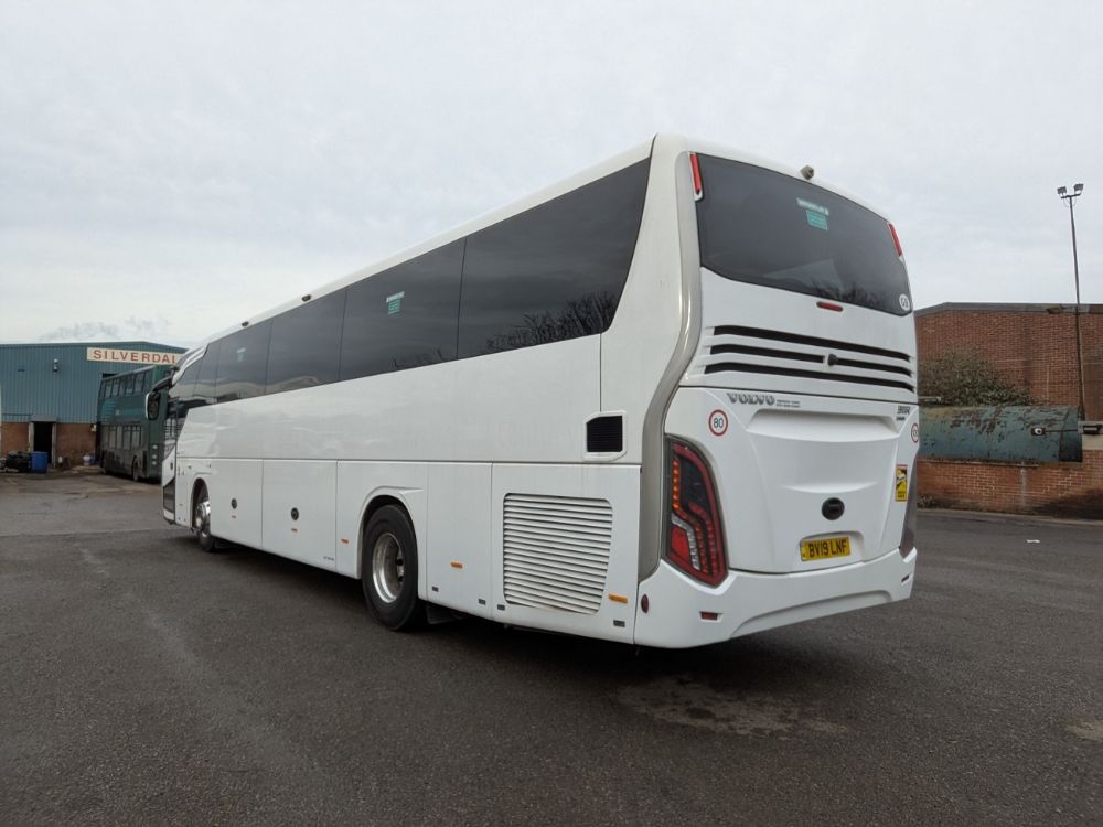 2019 (19) Volvo B11R MCV Evotor - Image 3