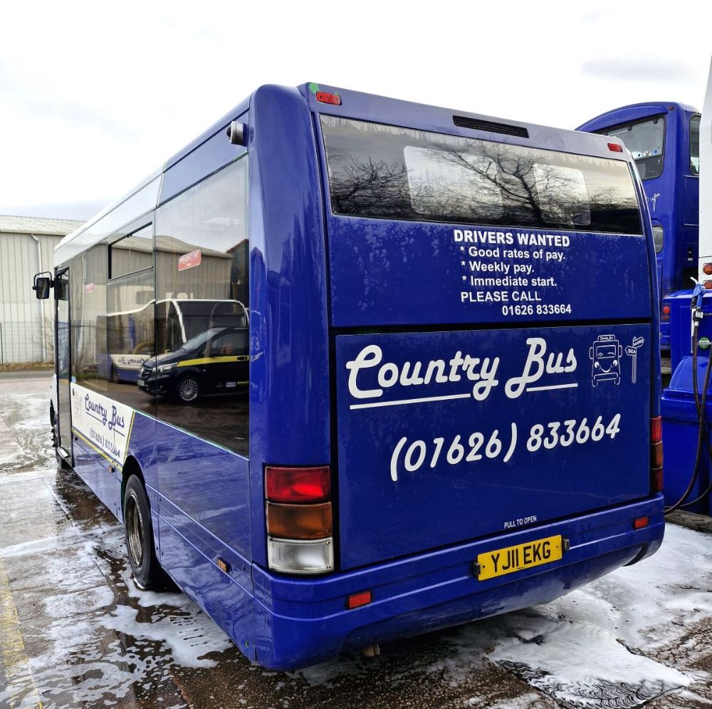 2011 (11) Optare Solo Slimline 7.1m - Image 4