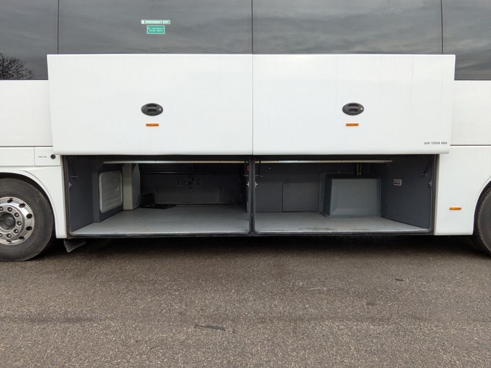 2019 (19) Volvo B11R MCV Evotor - Image 4