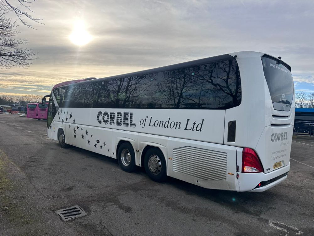 2018 (67 reg) Neoplan P22 Tourliner II Executive Coach (Vehicle Reg: OY67 DXU) - Image 3