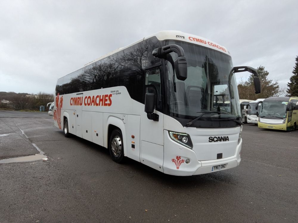 2017 (17) Scania K360IB Higer Touring - Image 1