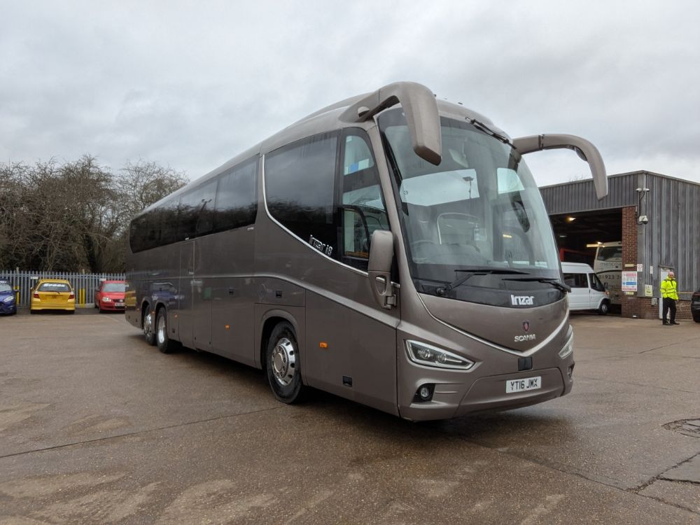 2016 (16) Scania K450EB Irizar i8 - Image 1