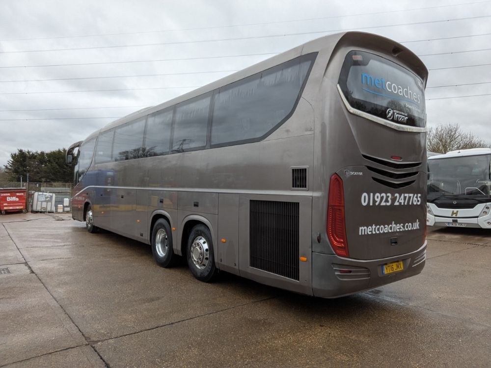 2016 (16) Scania K450EB Irizar i8 - Image 3