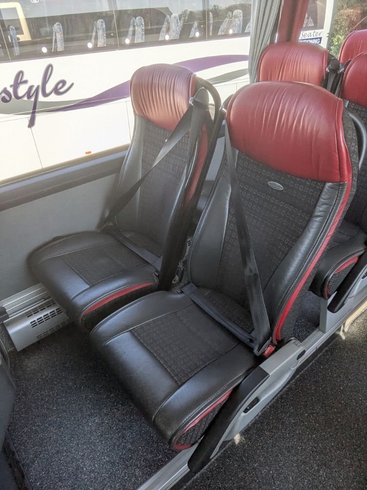 2012 (12) Neoplan P20 Tourliner - Image 6