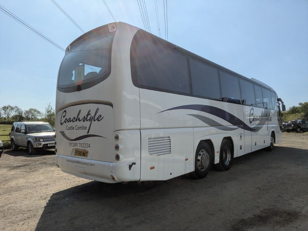 2012 (12) Neoplan P20 Tourliner - Image 2