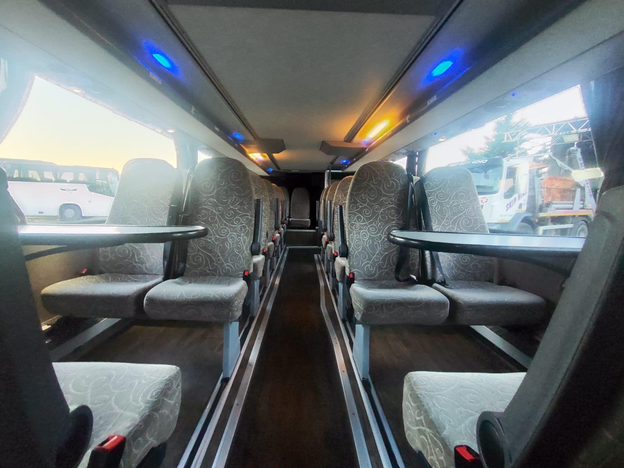 Plaxton Leopard Volvo B8R 2016 - Image 4