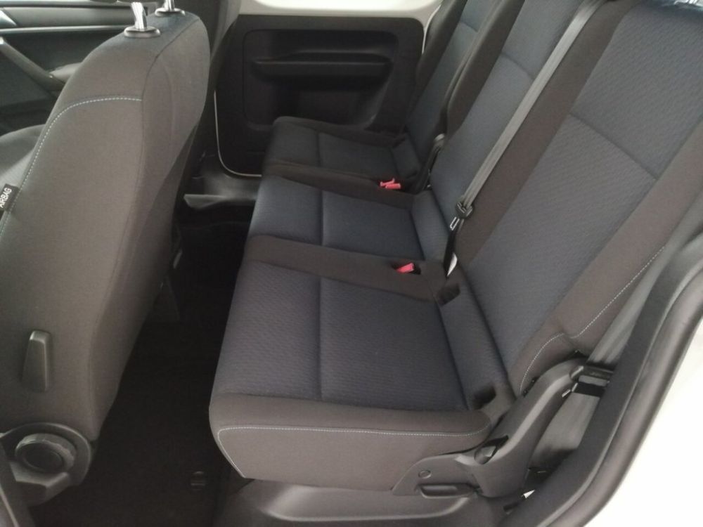Volkswagen Caddy Maxi Life 2.0 - Image 5