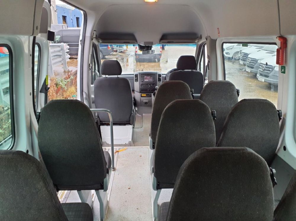 Mercedes Benz Sprinter - Image 4