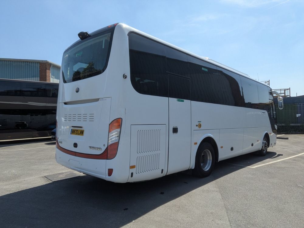 2020 (70) Yutong TC9 - Image 2