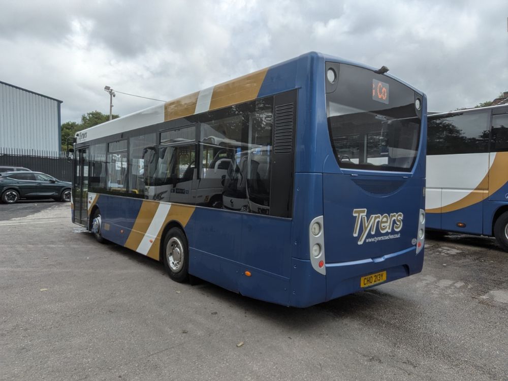 2015 (15) ADL Enviro 200 - Image 3