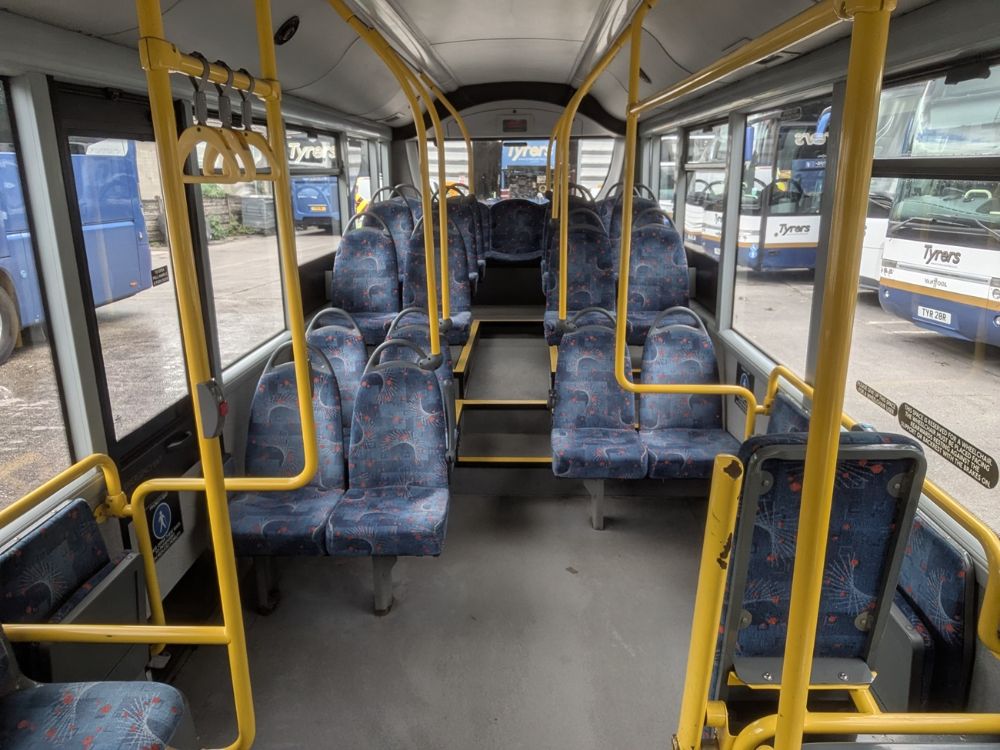 2015 (15) ADL Enviro 200 - Image 5