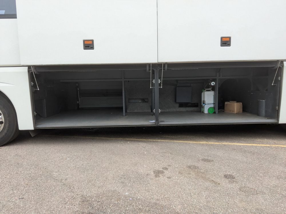 2015 (15) Neoplan P20 Tourliner - Image 4