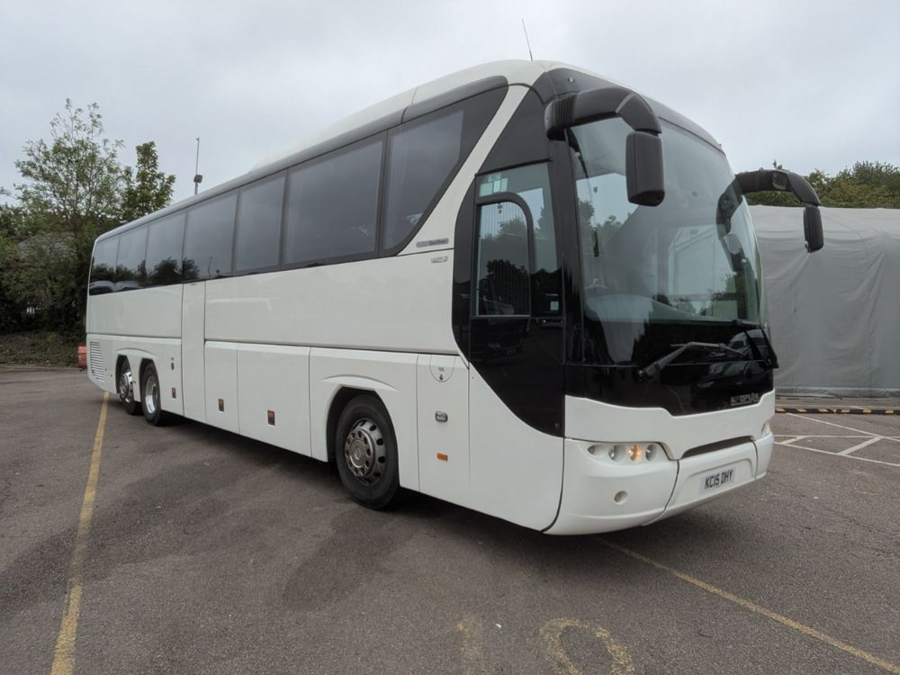 2015 (15) Neoplan P20 Tourliner - Image 1