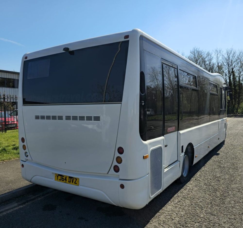 2014 (64) Solo SR 8.9m. 30 seats + seat belts. - Image 6