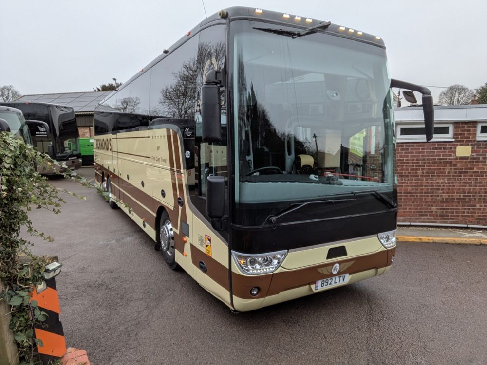2016 (16) Van Hool TX16 Astron - Image 1