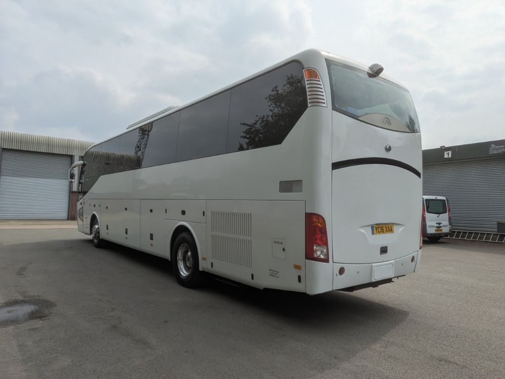 2016 (16) Yutong TC12 - Image 3