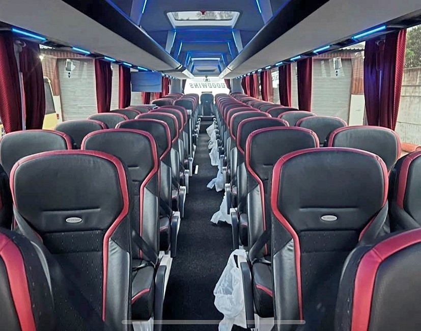 Neoplan tourliner P10 - Image 1
