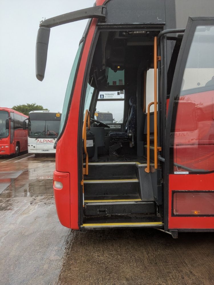 2007 (56) Volvo B12BT Plaxton Panther - Image 5
