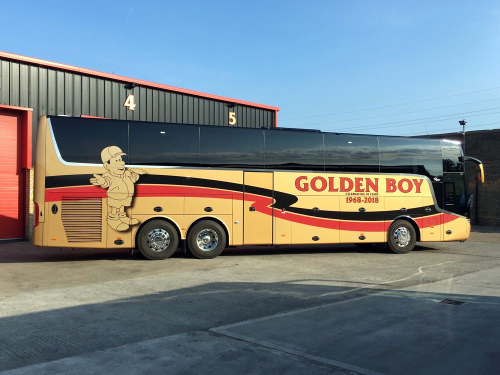 Van Hool TX16 Astron - Image 1