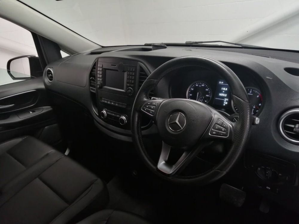 MERCEDES-BENZ VITO - Image 4