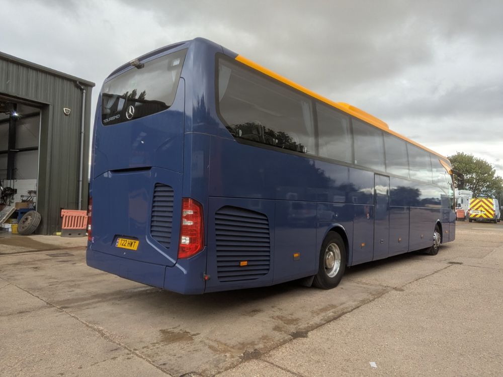 2019 (19) Mercedes Benz Tourismo M2 - Image 2