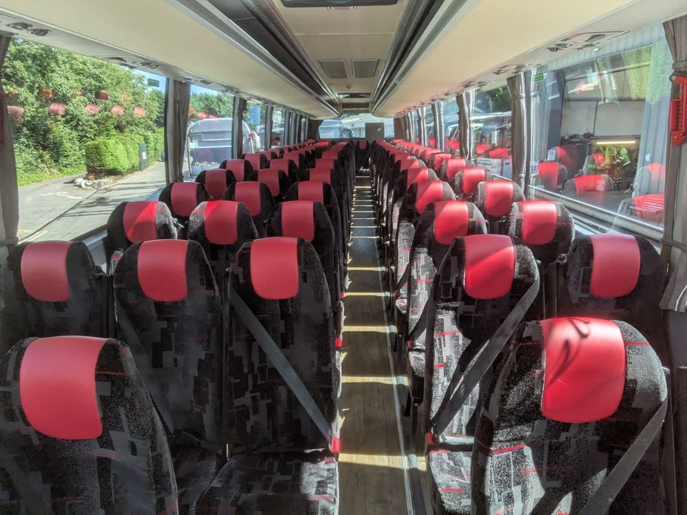 2016 (65) Volvo B11R Caetano Levante II - Image 6