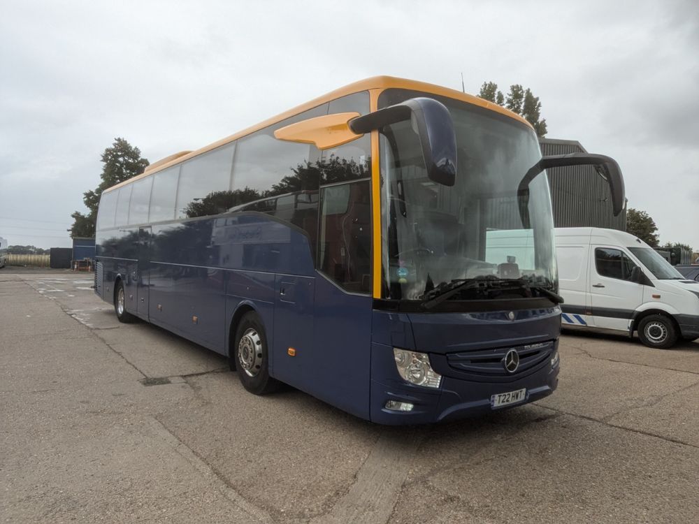 2019 (19) Mercedes Benz Tourismo M2 - Image 1