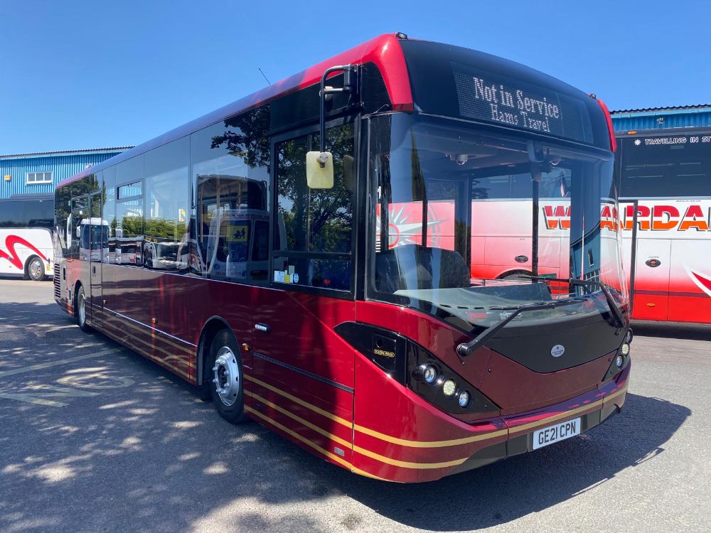 2021 (21) ADL MMC E200 10.8m. 41 seats + seatbelts - Image 2