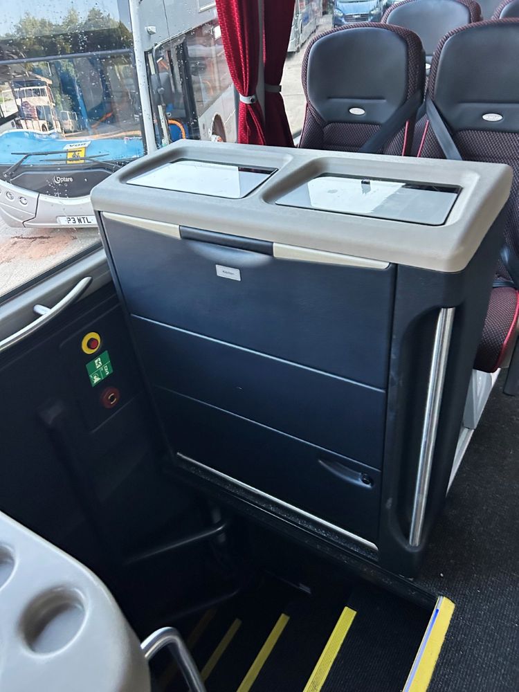 Neoplan P10 - Image 7