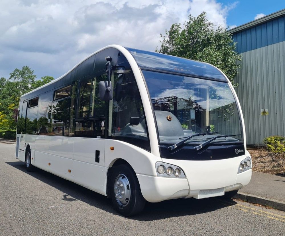 2015 Solo SR 8.9m Slimline - Euro 6. Seatbelts - Image 2